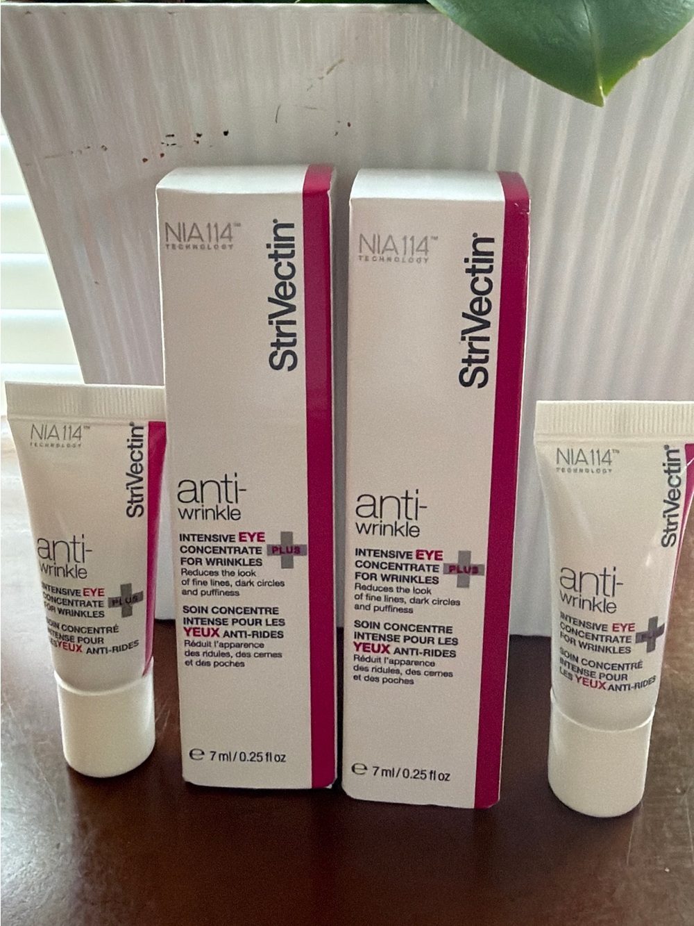 BUNDLE , of 2,StriVectin Anti-Wrinkle Eye Concentrate - Pink & White